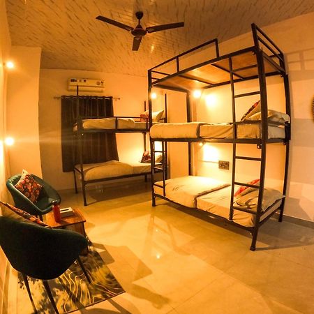 Funky Backpackers Hotel Udaipur Eksteriør billede