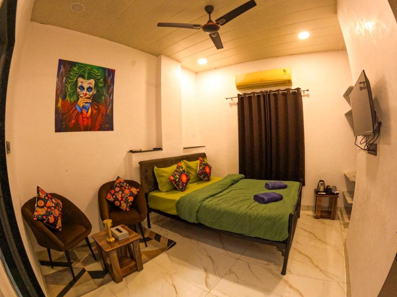Funky Backpackers Hotel Udaipur Eksteriør billede